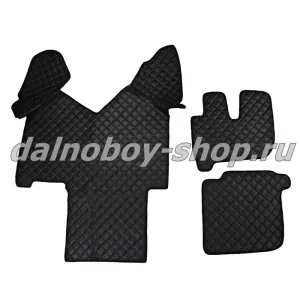 Коврик кож.зам. под ноги Польша IVECO до 2012г (автомат) широкая кабина  черный