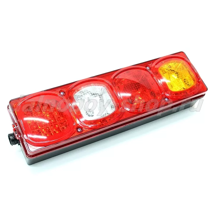 Фонарь задн. SITRAK / HOWO / LED AMP разъем / GW018-R