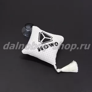 Вымпел кож. зам. HOWO бежевый /10