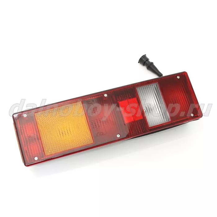 Фонарь задн. МZ c пров. / 77.79-03 / 24v с габаритом правый /4