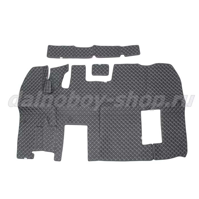 Коврик кож.зам. 3D под ноги RENAULT MAGNUM авт/мех 2х нитка черная  кожа/нить белая