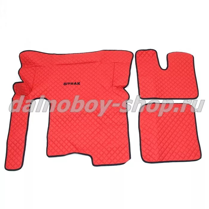 Коврик кож.зам. под ноги Польша SITRAK C7H (2022-) Широкая кабина /Без Ящ. / Хол. MAN / Красный