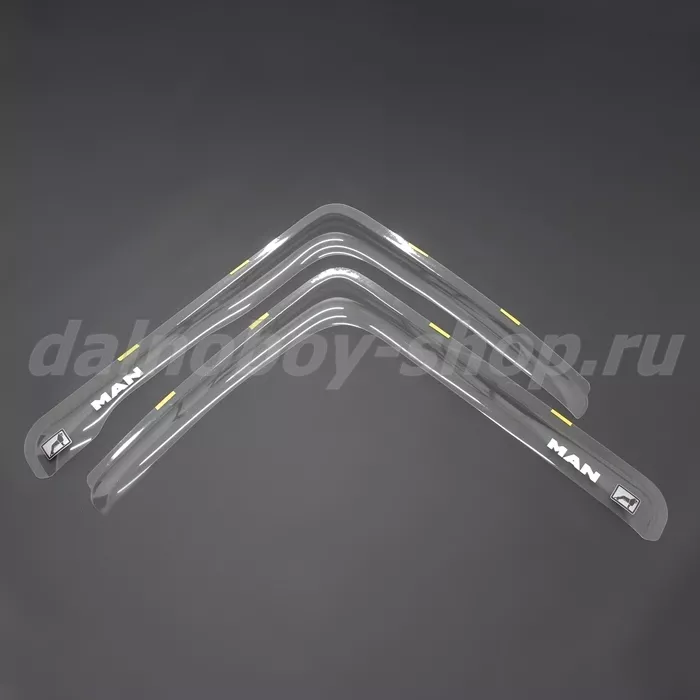 Дефлектор вставной  MAN TGS прозрачный