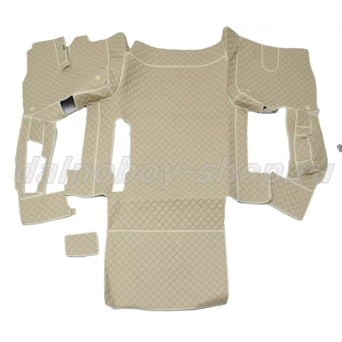 Коврик кож.зам. 3D под ноги Man TGX (2016-2021) авт без ящ без хол 2х нитка беж кожа/нить коричневая