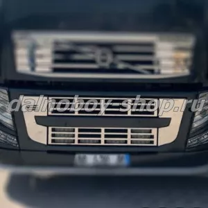 Накладки INOX  на решетку радиатора VOLVO FH3 (нижняя часть)