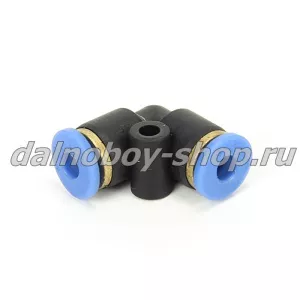 Фитинг пласт. Г- обр. 4 мм./10