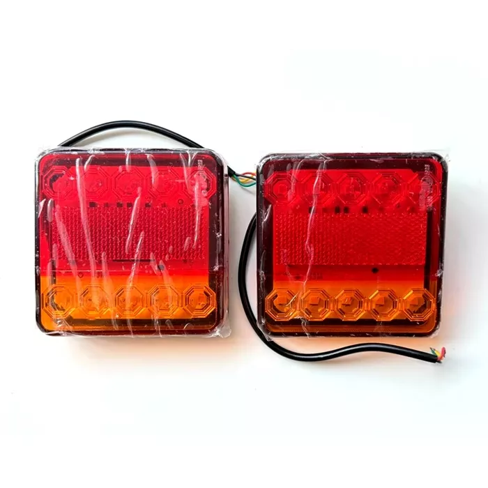 Фонарь задн. UNIVERSAL  LED 12/24v 100мм*100мм*22мм KA0702 (компл 2шт)