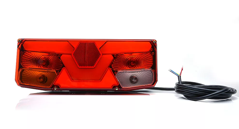 Фонарь задн. W138L левый /4