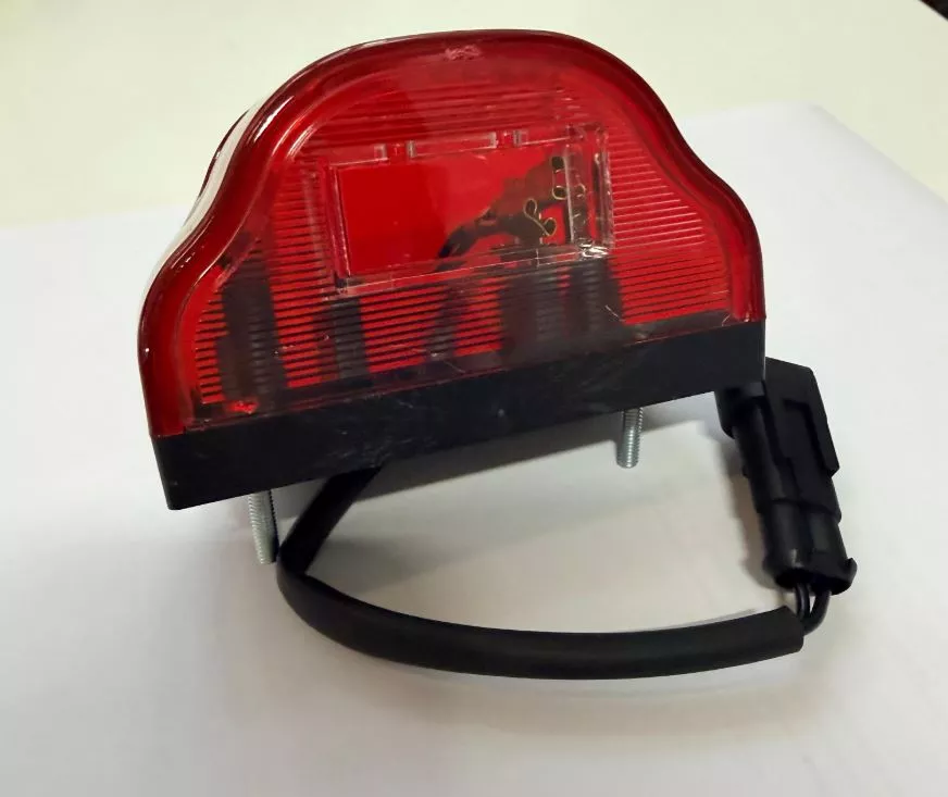 Подсветка номера  РОССИЯ волна красная с AMP разъемом /54